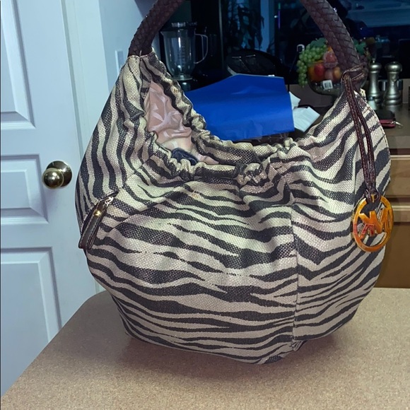 Michael Michael Kors Hobo Shoulder Bag - Picture 1 of 8